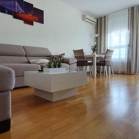 Royal Apartment Belvill Белград Экстерьер фото